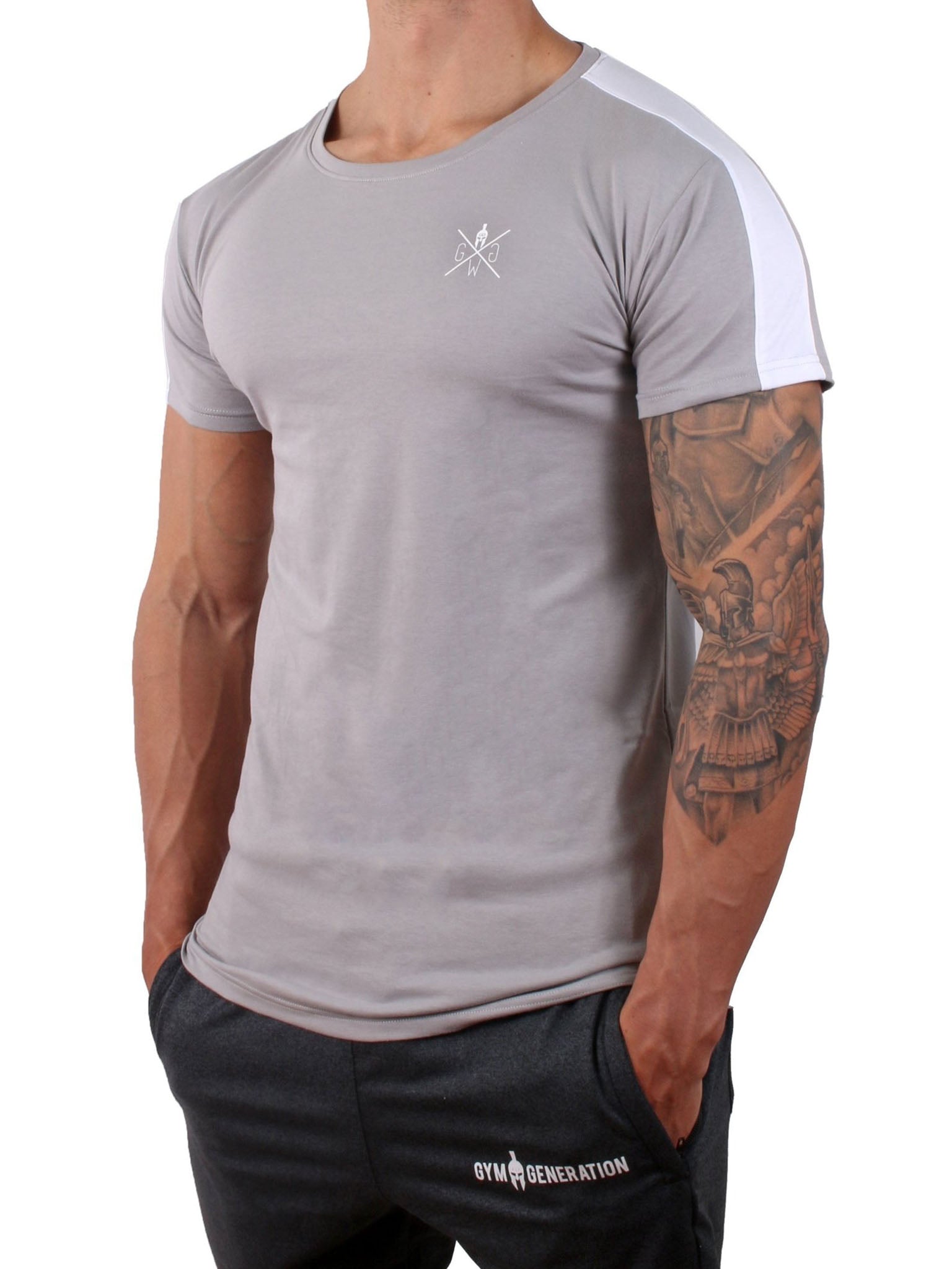 Graues Sport T-Shirt mit weissem Gym Generation Logo auf der Brust