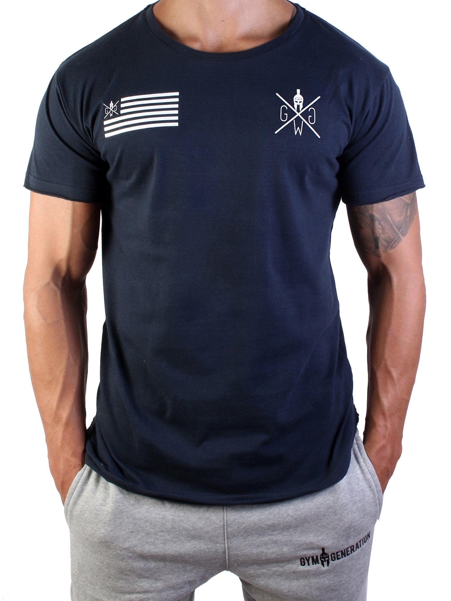 Stilvolles Herren T-Shirt in Navy-Blau mit klassischem Design und kraftvollem Spartaner-Logo.